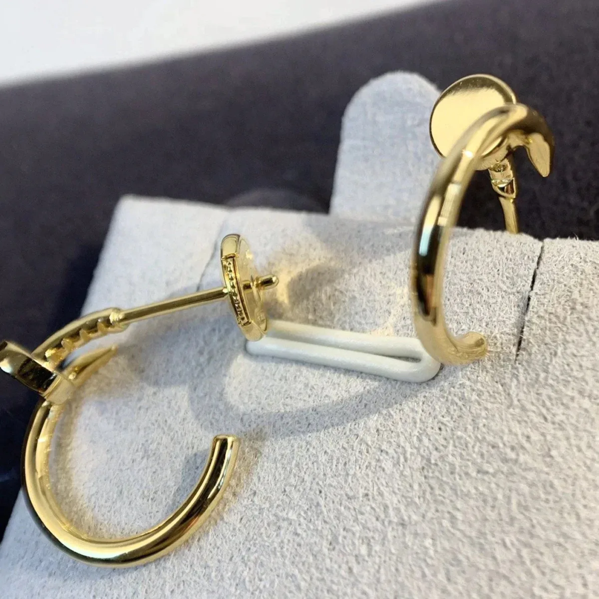 juste earrings gold 8jh2y