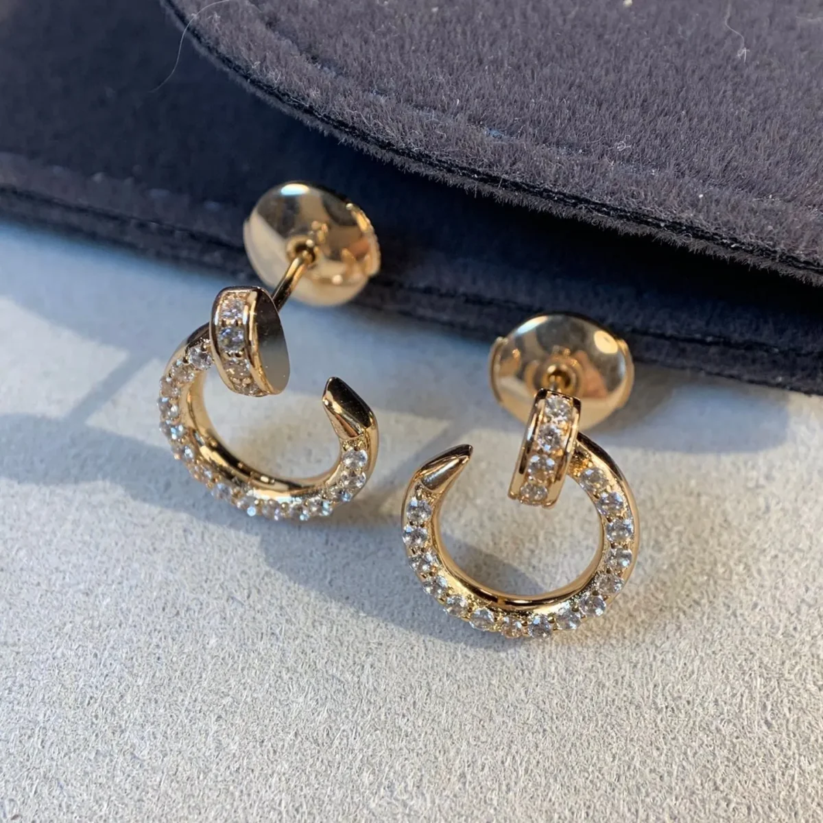 juste earrings gold diamonds foail