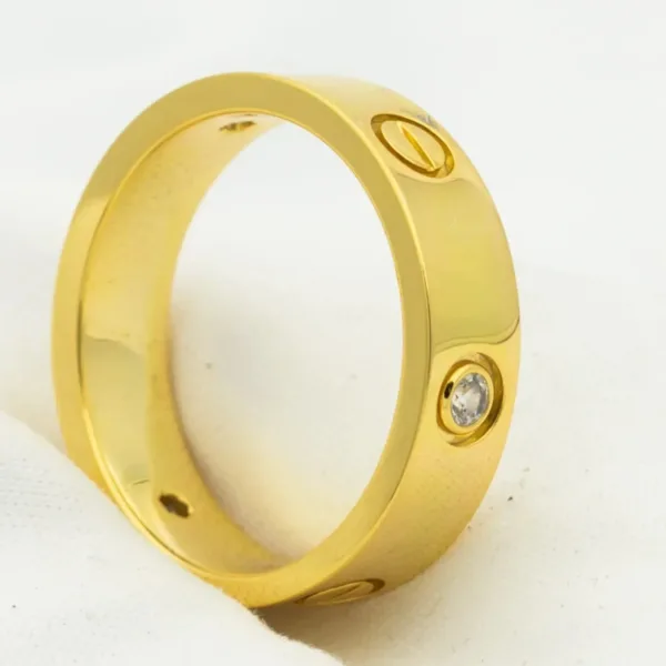 Love Ring 5.5mm 3 Diamonds Gold