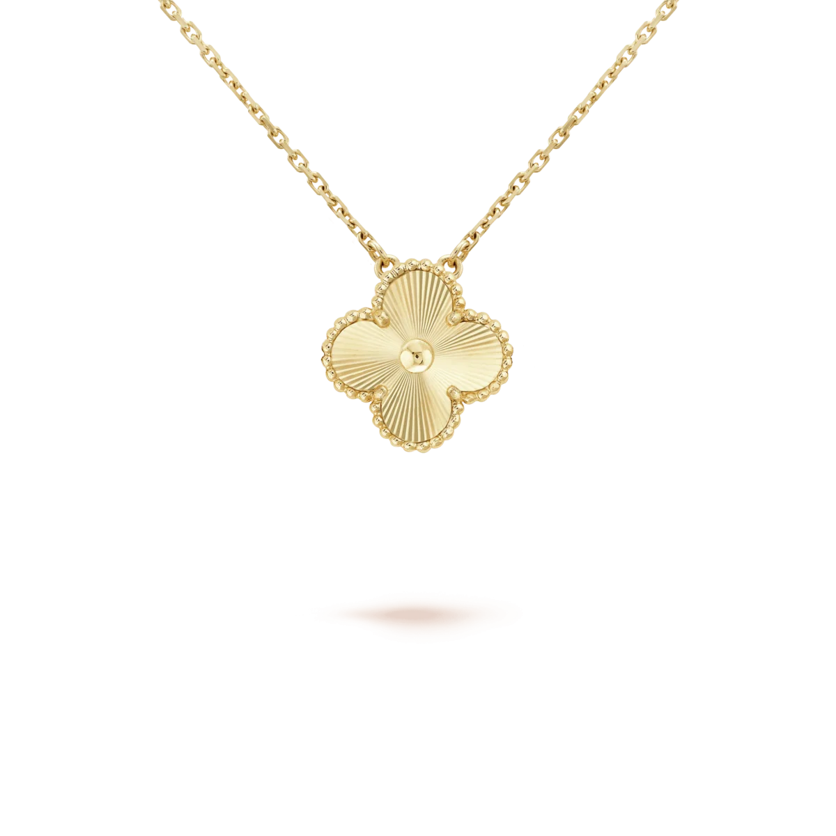 vintage alhambra pendant clover necklace 6qeux scaled