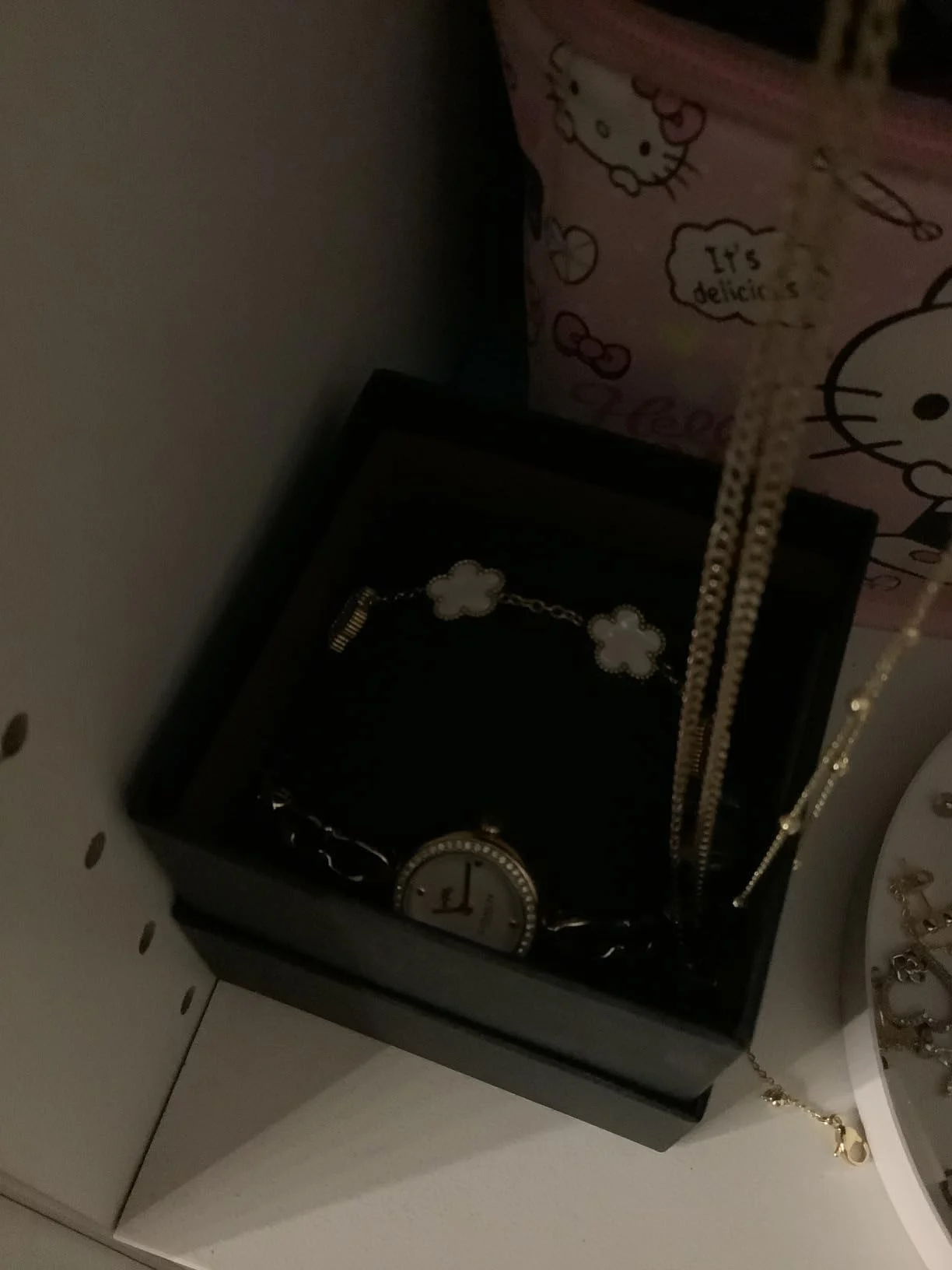 [Zyrono] CLOVER 5 MOTIF ROCK CRYSTAL PINK GOLD BRACELET Free Shipping photo review