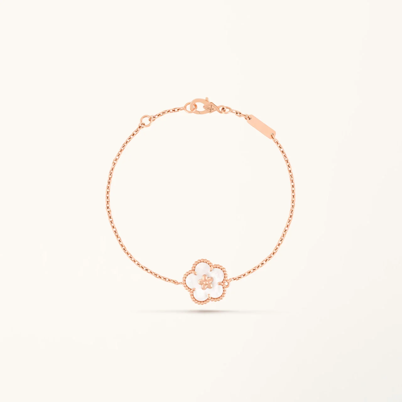 Lucky Spring bracelet, plum blossom (2) Lucky Spring bracelet plum blossom 2