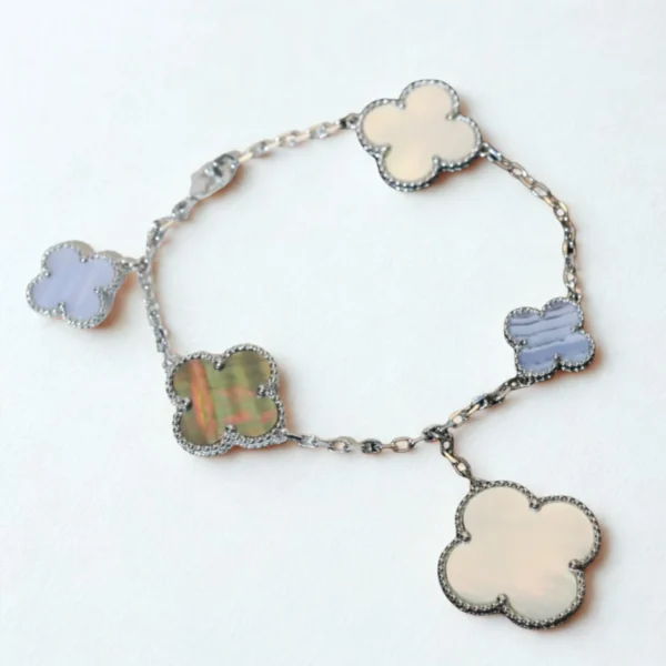 [Zyrono] CLOVER BRACELET 5 MOTIFS MOP CHALCEDONY SILVER Free Shipping