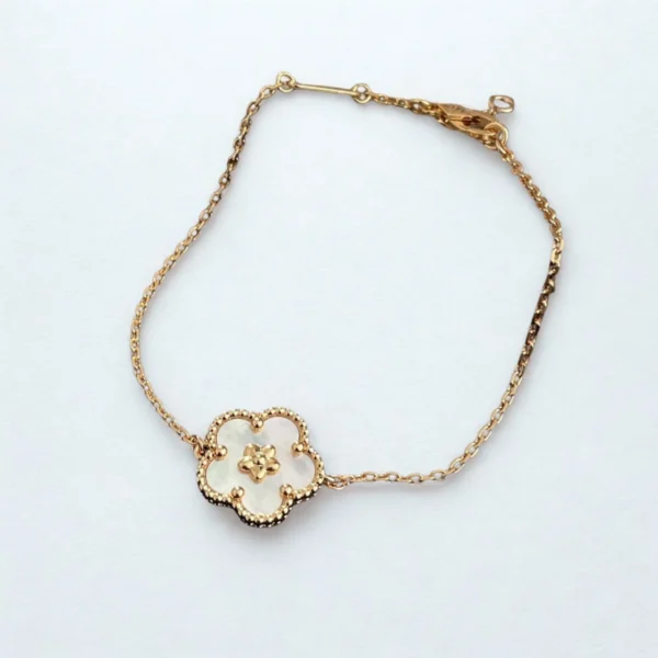 [Zyrono] LUCKY SPRING ROSE GOLD MOP BRACELET Free Shipping