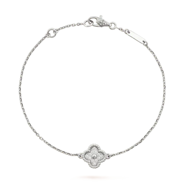 [Zyrono] CLOVER SILVER BRACELET FREE SHIPPING