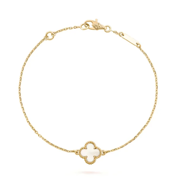 [Zyrono] CLOVER GOLD MOP BRACELET FREE SHIPPING