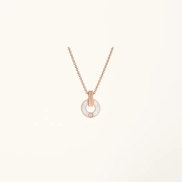 [ZYRONO] BVLGARI OPENWORK 18 KT ROSE GOLD NECKLACE SET WITH MOTHER-OF-PEARL ELEMENTS AND A ROUND BRILLIANT-CUT DIAMOND