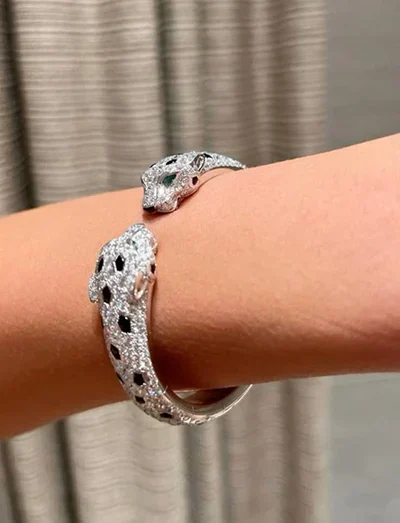 [ZYRONO] WHITE GOLD BRACELET OF THE PANTHER QUEEN – MIRROR ROAR, ARTICULATED photo review