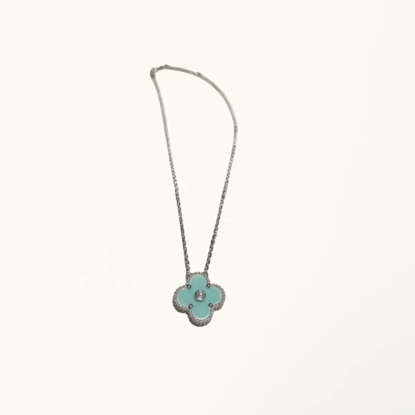 18K Gold Plated Four-Leaf Clover Necklace in S925 Sterling Silver – Mother of Pearl & Onyx – Adjustable Elegant Jewelry for Women